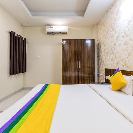 Treebo Trip Namaste Hotel Indore Exterior photo