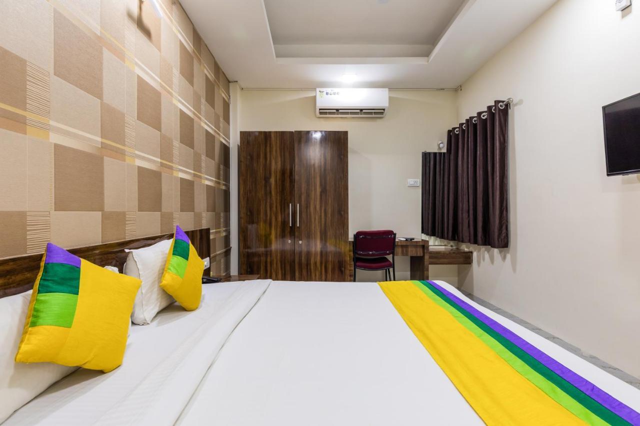 Treebo Trip Namaste Hotel Indore Exterior photo