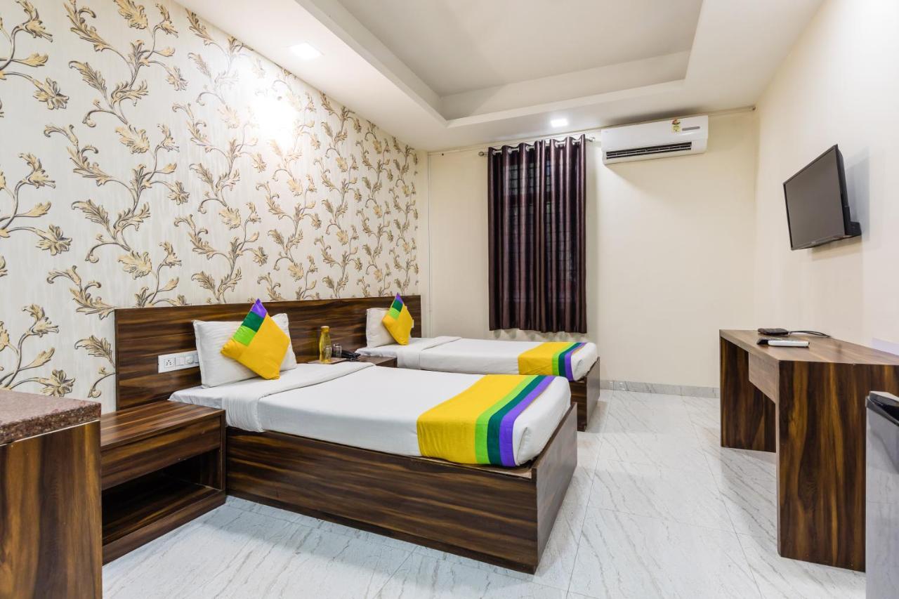 Treebo Trip Namaste Hotel Indore Exterior photo